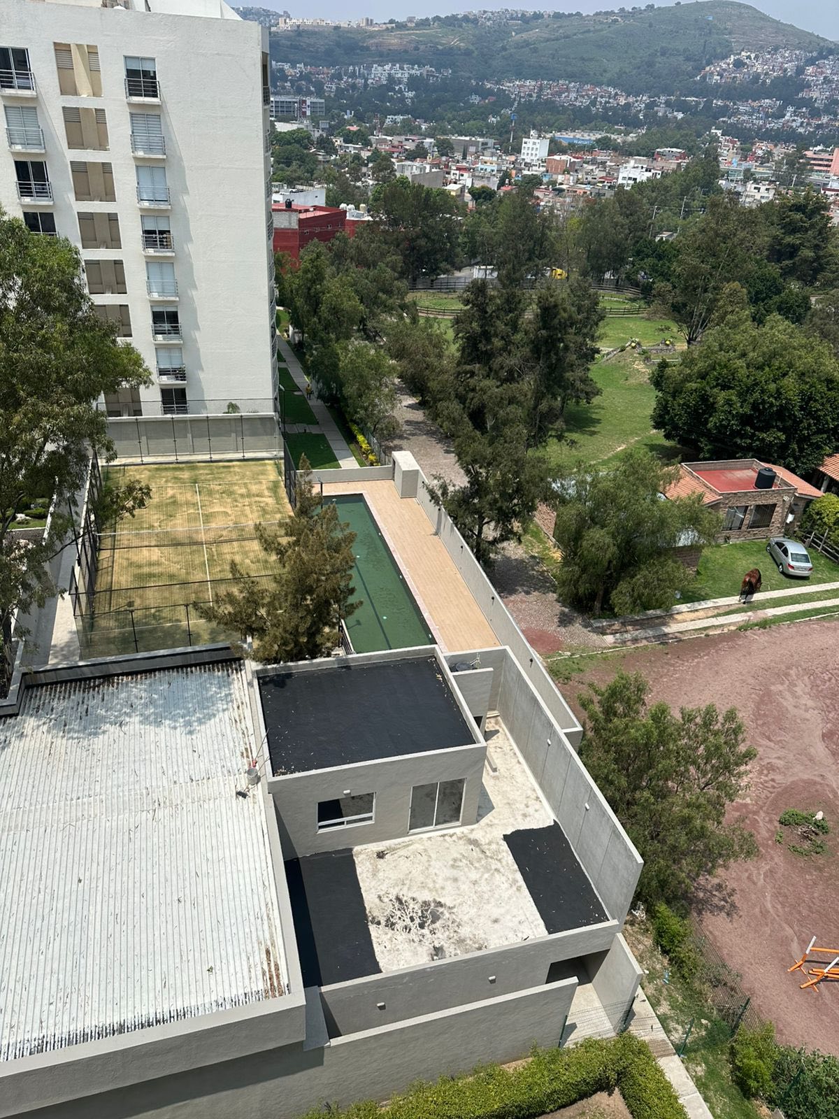 Departamento Frente a la Fuente del Pedregal